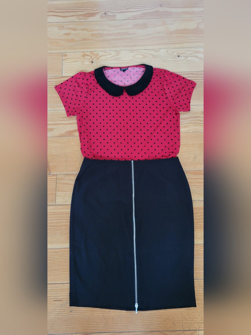 2 Pieces!! Retro Red Polka Dot Peter Pan Collar Top with Black Pencil Skirt